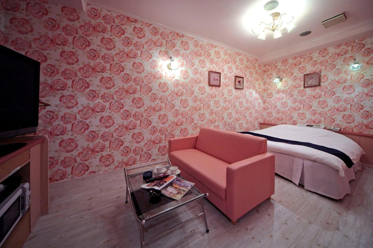 Hotel Lala Minato - Adult Only Нагоя Экстерьер фото